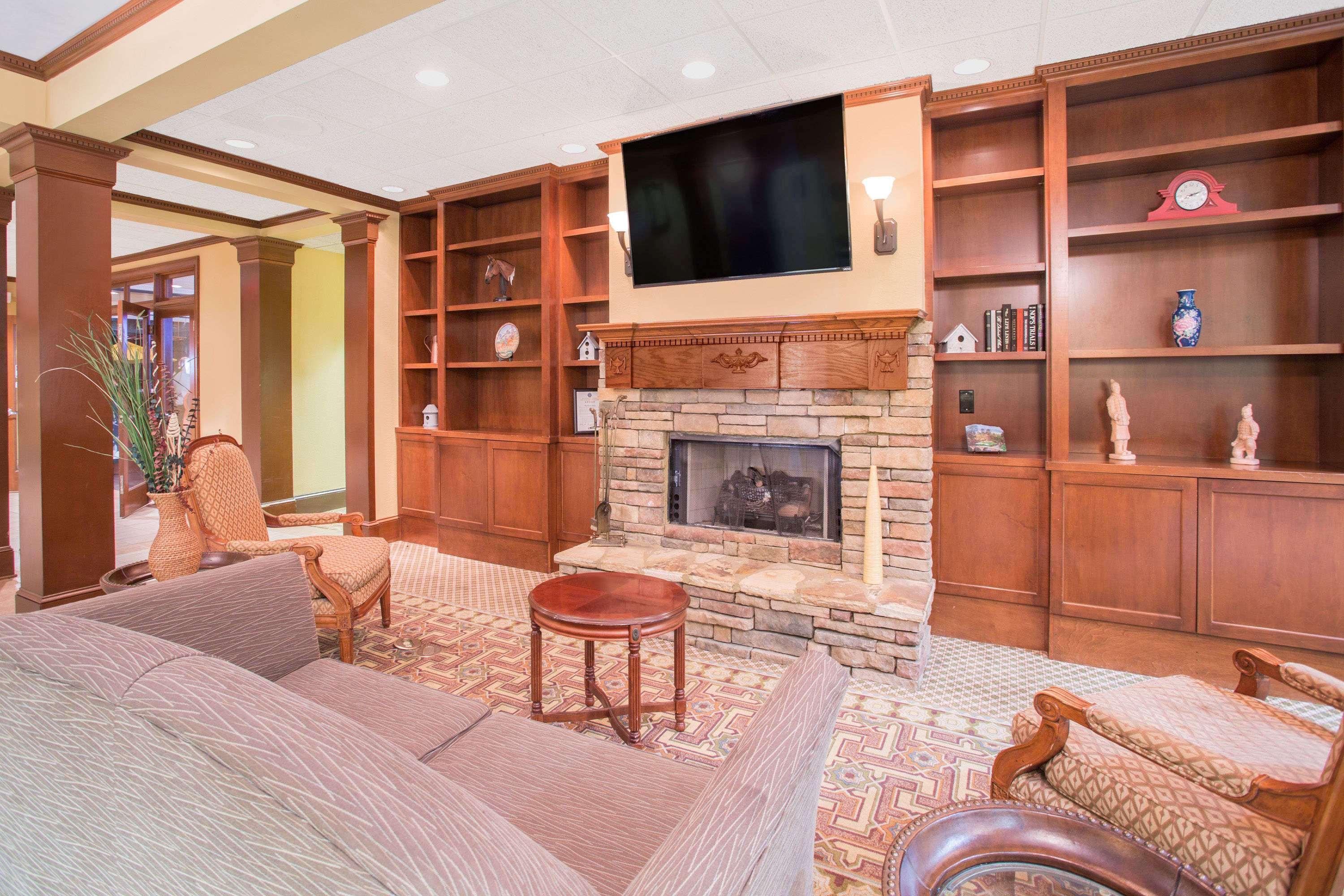 Hawthorn Extended Stay By Wyndham קוניירס מראה חיצוני תמונה