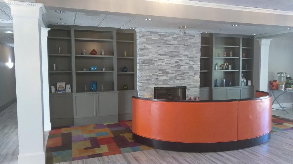 Hawthorn Extended Stay By Wyndham קוניירס מראה חיצוני תמונה